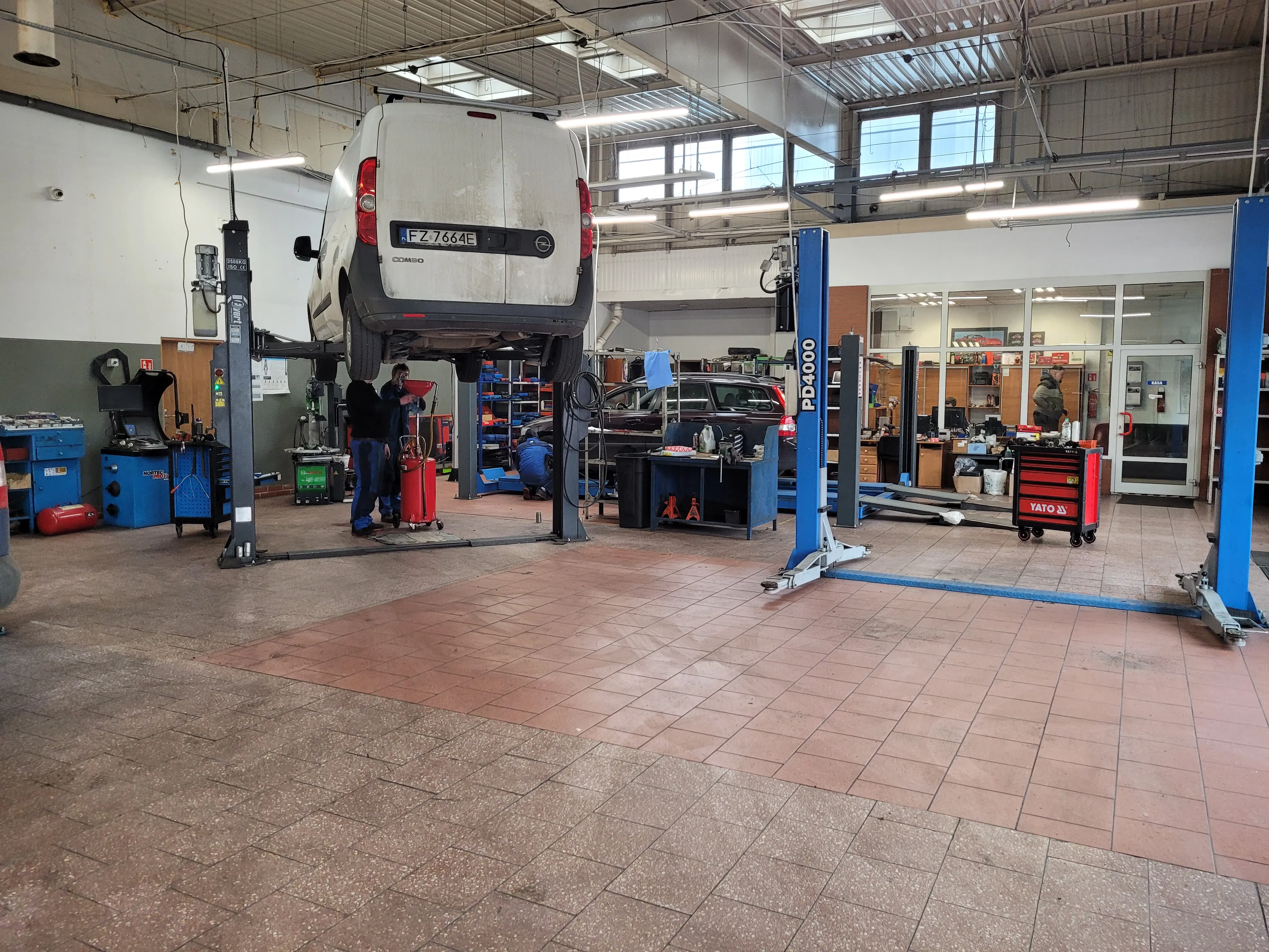 zdjęcie przedstawiające EuroWarsztat Serwis & Nexdrive