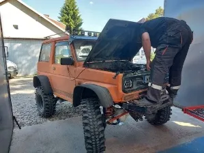 zdjęcie przedstawiające Auto Miłosna mechanika pojazdowa i wulkanizacja